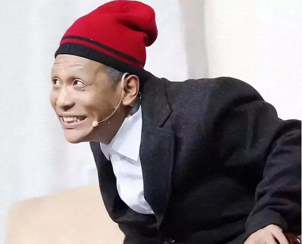 宋小宝:和前妻霍晓红离婚,再婚娶了粉丝王雪,如今成人生赢家