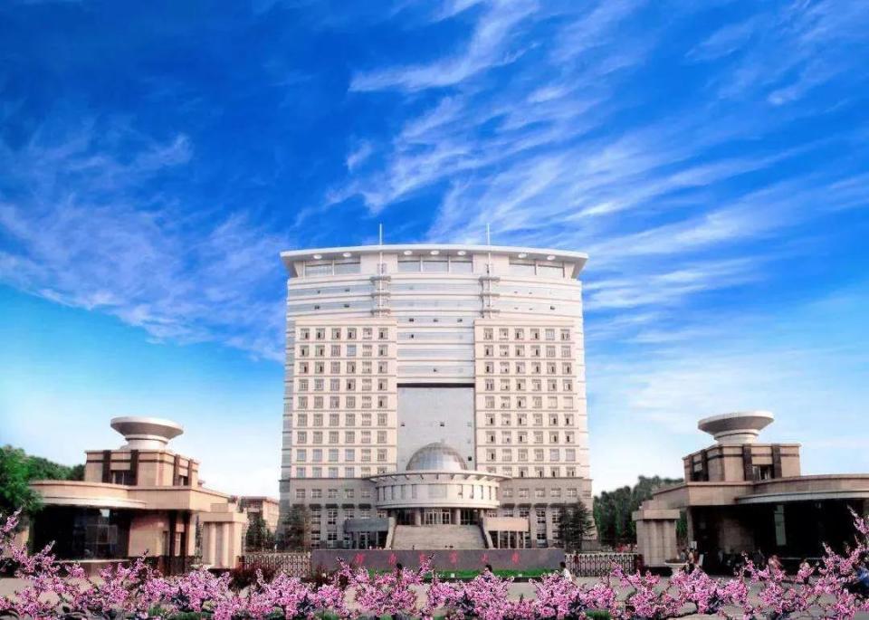 南方科大登顶,18所"双非"进100强,软科2024中国大学排名发布_腾讯新闻