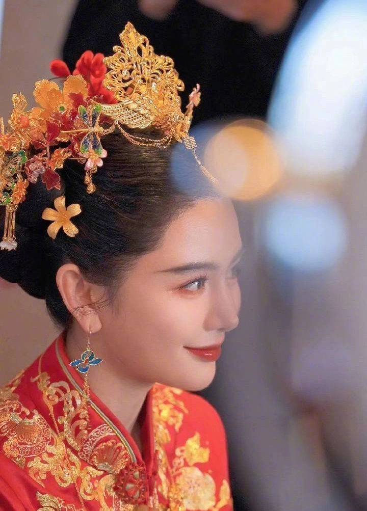 初代网红南笙结婚,走红靠p图,跟杨洋组cp,演戏10年无人知_腾讯新闻