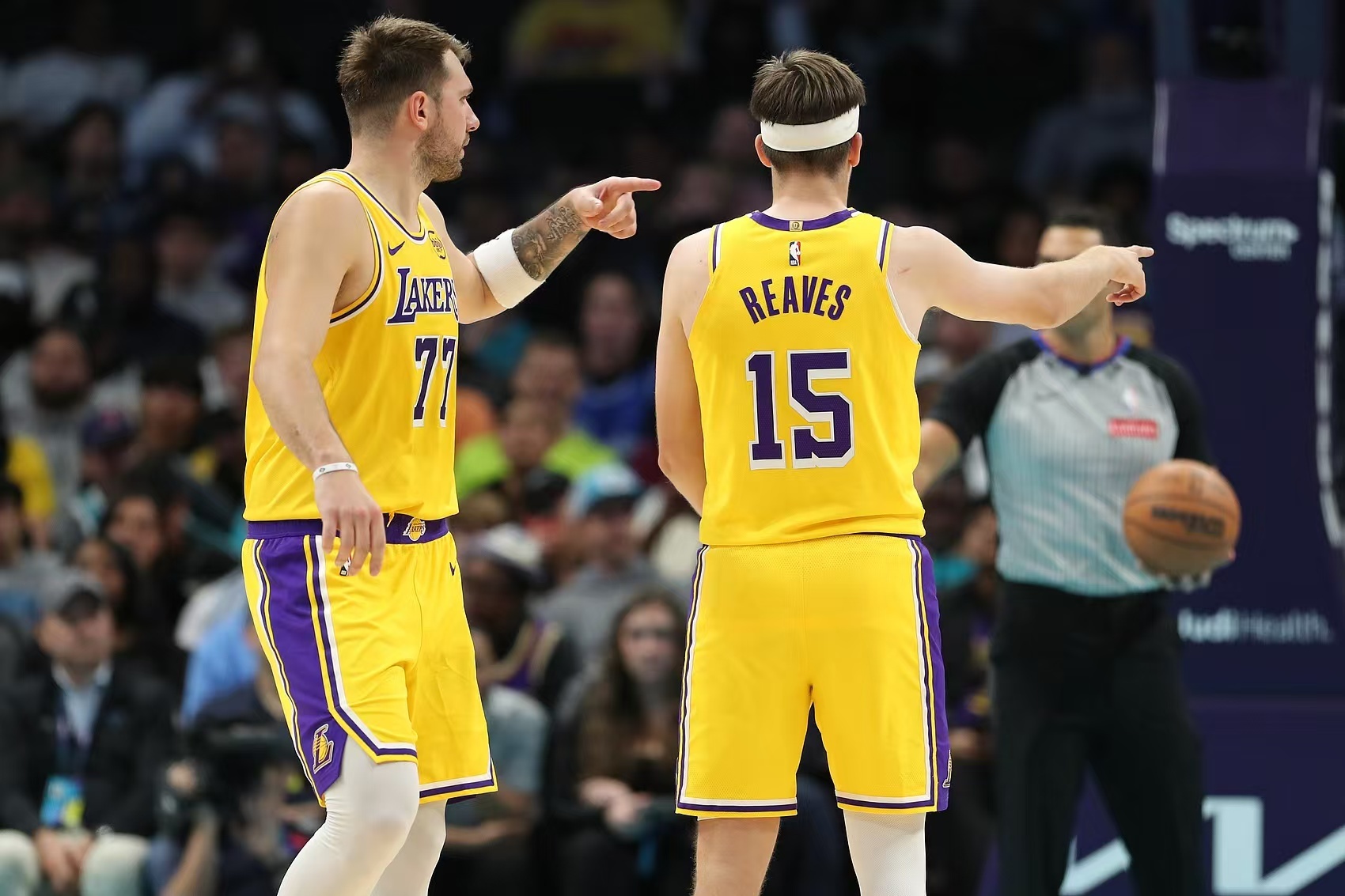 雷迪克直呼冤枉！東契奇小里受傷不怪他，挖來聯盟高管，結果被坑