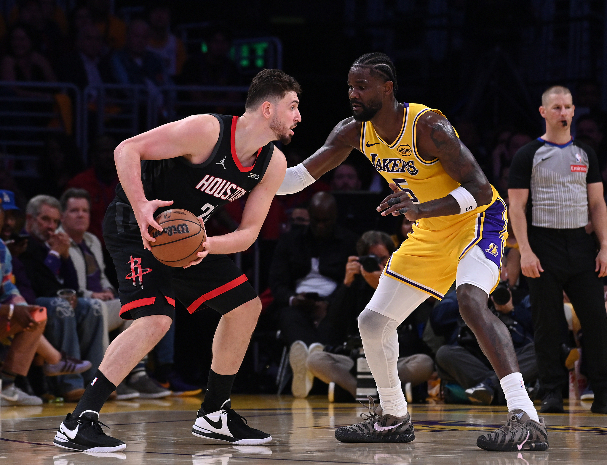 老詹創歷史第一，湖人開門紅獲5大喜訊！奇兵轟27分證2換1賺翻了 - 