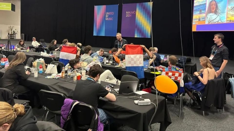 【荷兰】欧洲歌唱大赛曲终人散瑞士夺冠,但是余波未了