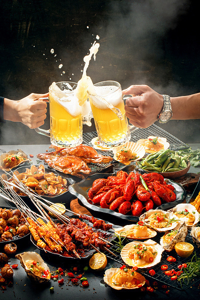 很多人超爱的"夜宵套餐",杭州小伙为此痛不欲生!一到夏天此病高发