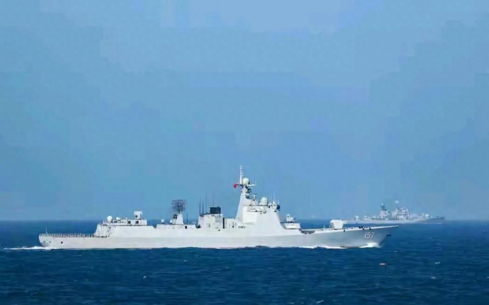 解放军在台海军演，提醒特朗普和台当局保持距离