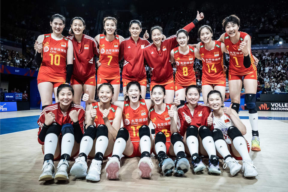 中国女排世界女排联赛总决赛名单一套阵容打到底