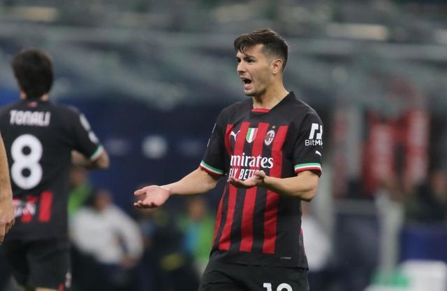 迪亚斯助攻数据仅次于曼城天王巨星,ac米兰已明确表达买断欲望_腾讯