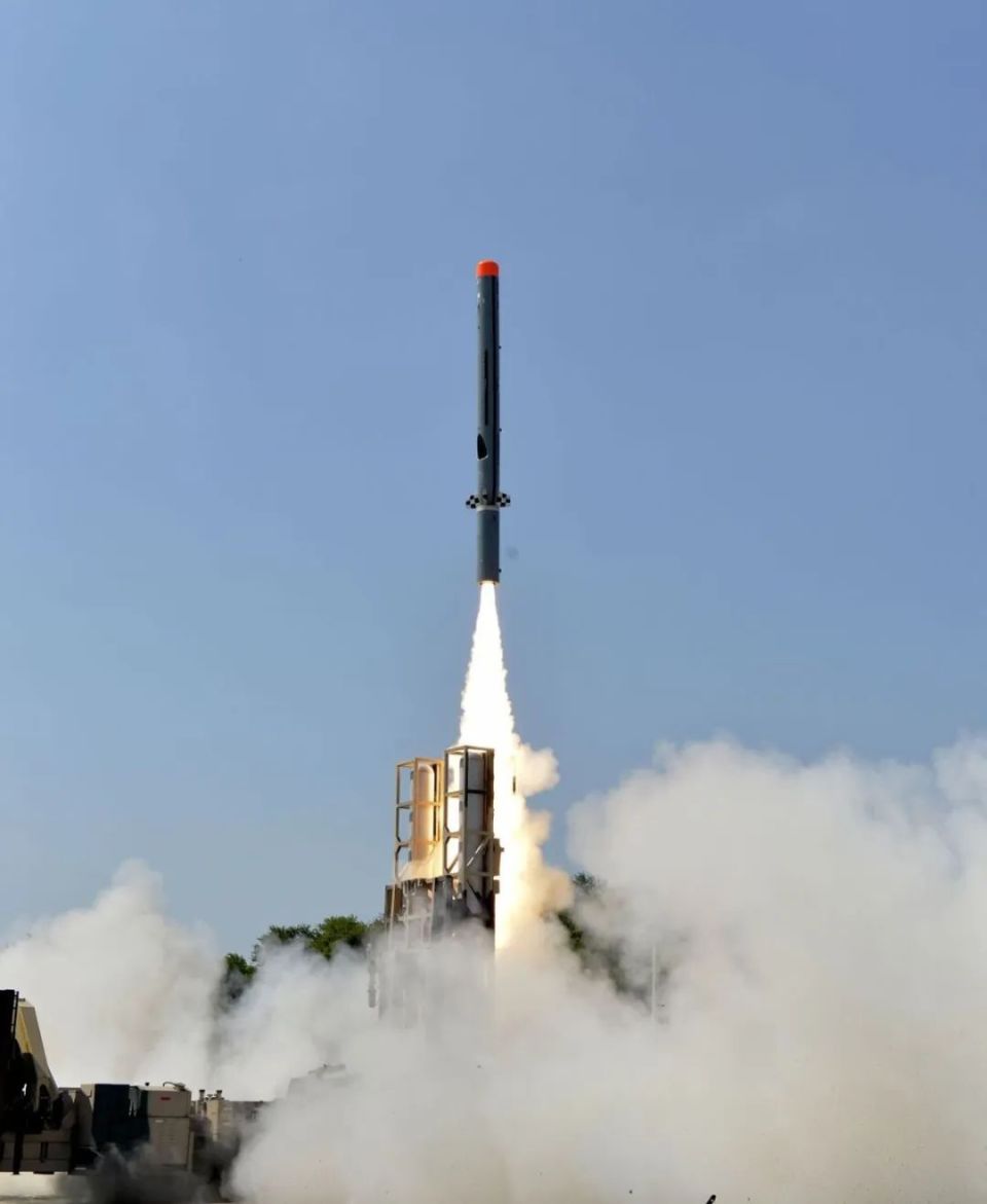 印度"本土技术巡航导弹"首次成功试射,国产小型涡扇发动机经受考验