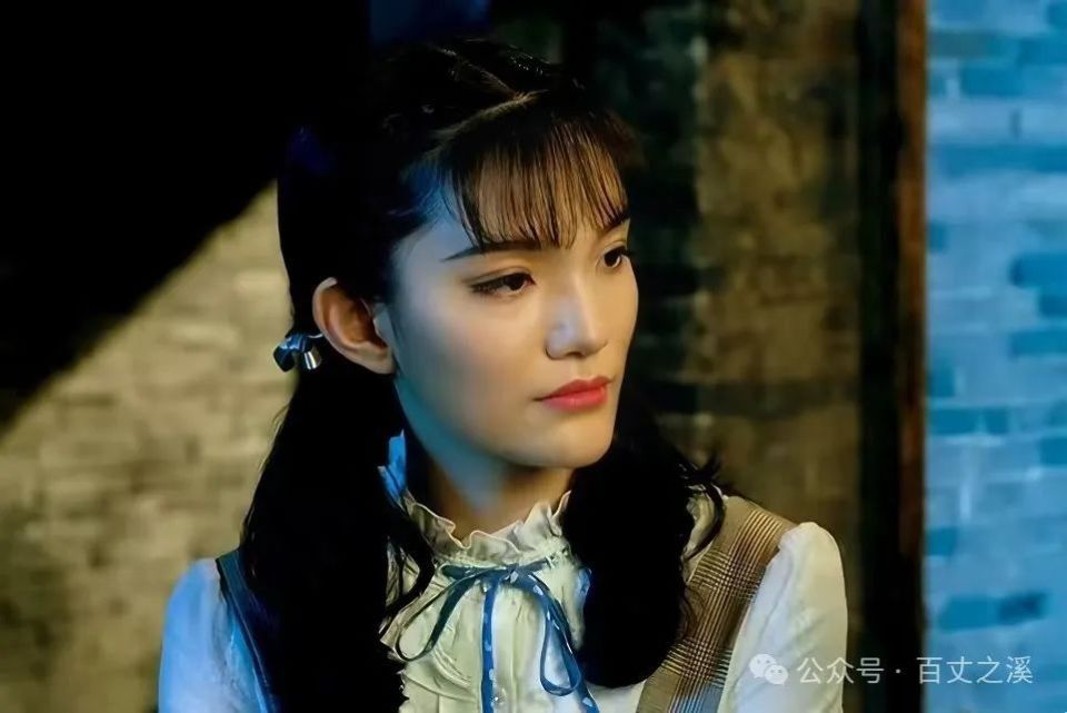 《特别行动》:一个疑问,三处败笔,明明是香港为何却偏要说普通话?