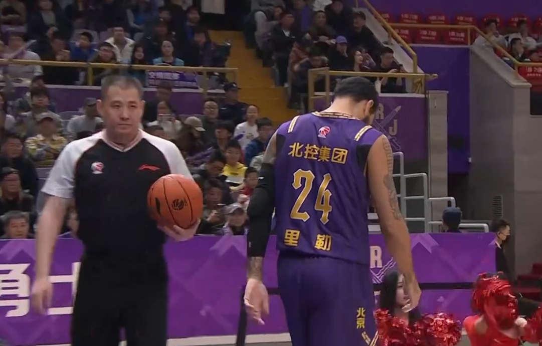 廣東vs北控前瞻：杜鋒主場40分大敗欲反彈，胡明軒徐傑PK廖三寧 - 