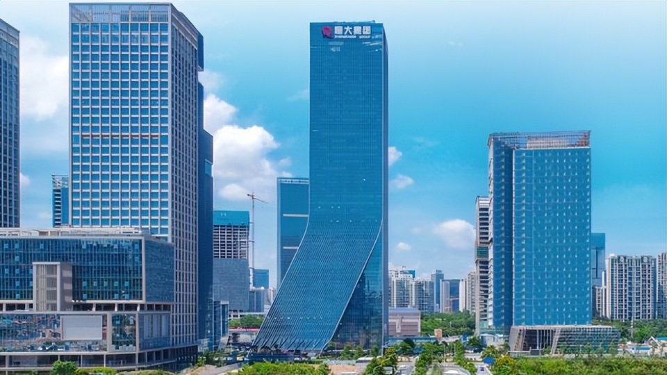 一年收恒大5400万拿了钱就跑路普华永道退出内地房企业务