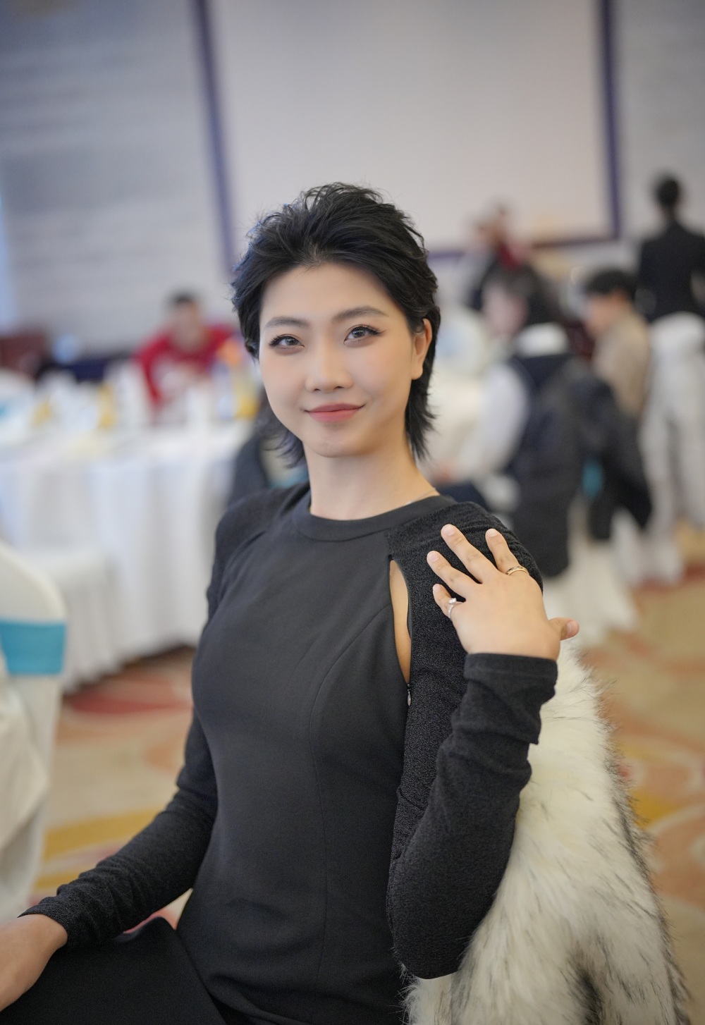 袁心玥退役安置好去处,重庆市排球运动管理中心揭牌成立!