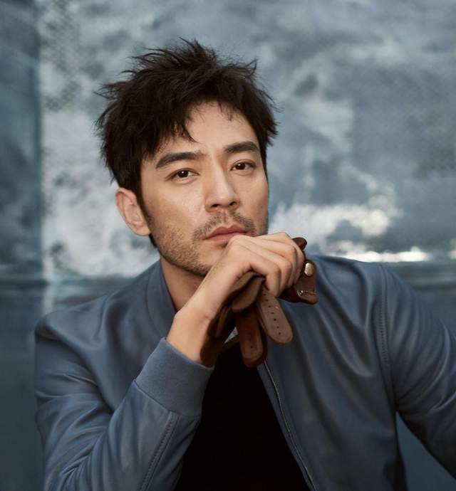 李光洁:从煤矿工人到实力派演员,娶过郝蕾,爱过王珞丹!_腾讯新闻