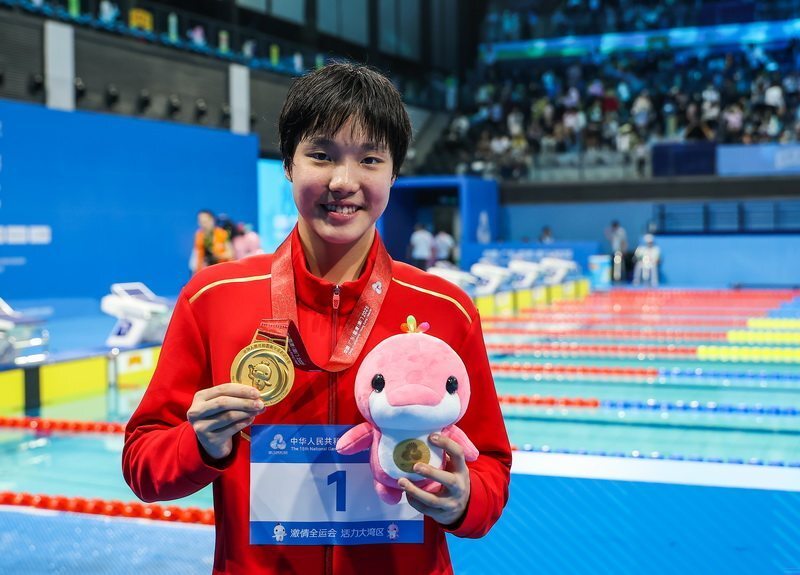 于子迪获年度最佳青少年女子运动员奖！从全国冠军到破亚洲纪录_腾讯新闻