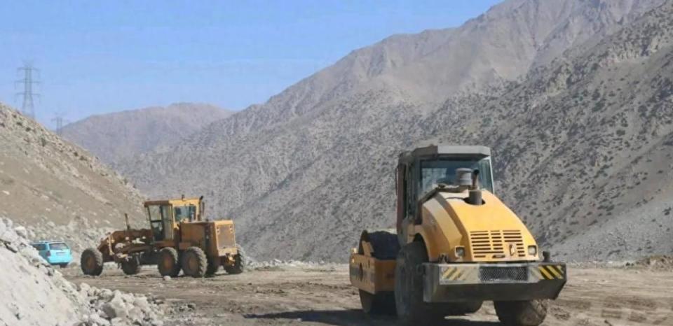 塔利班推进瓦罕走廊公路建设，背后藏着怎样