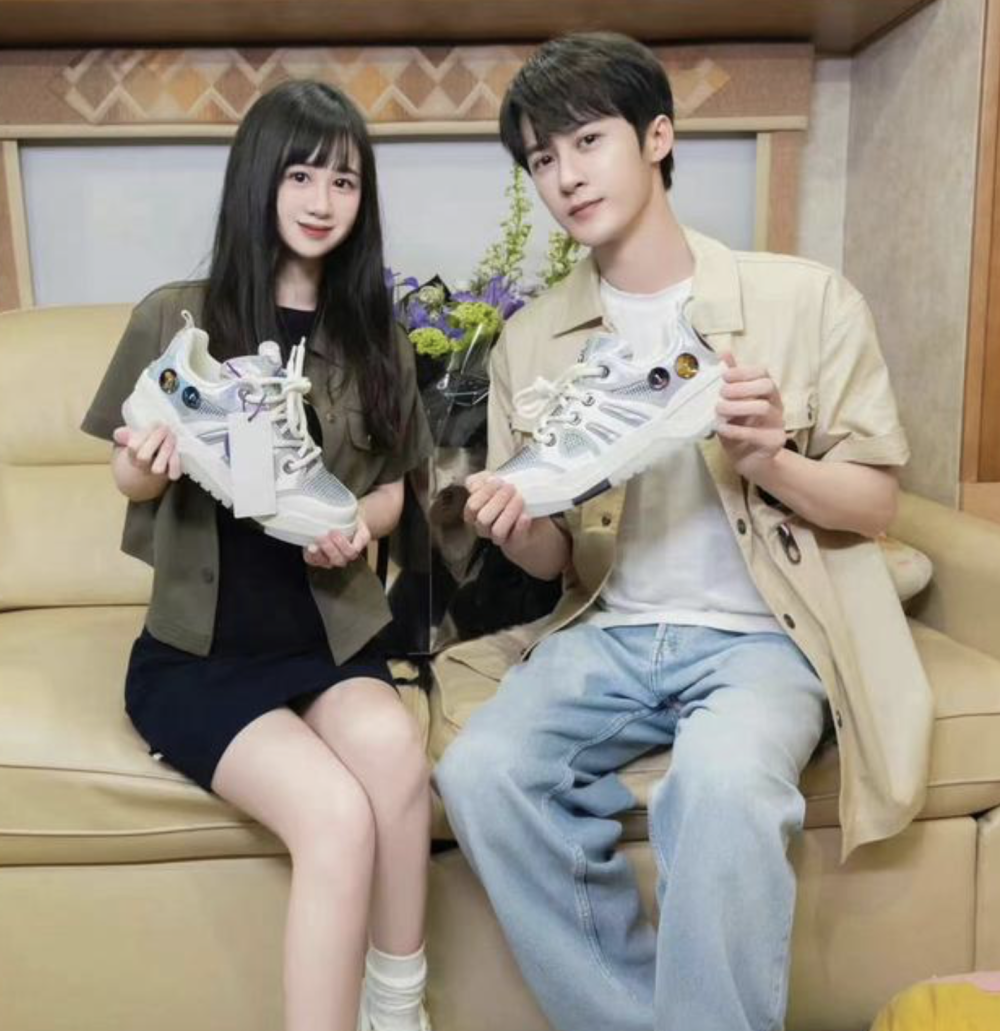 特步千金官宣结婚,甜嫁七匹狼公子,婚礼背后的门当户对体现得淋漓尽致