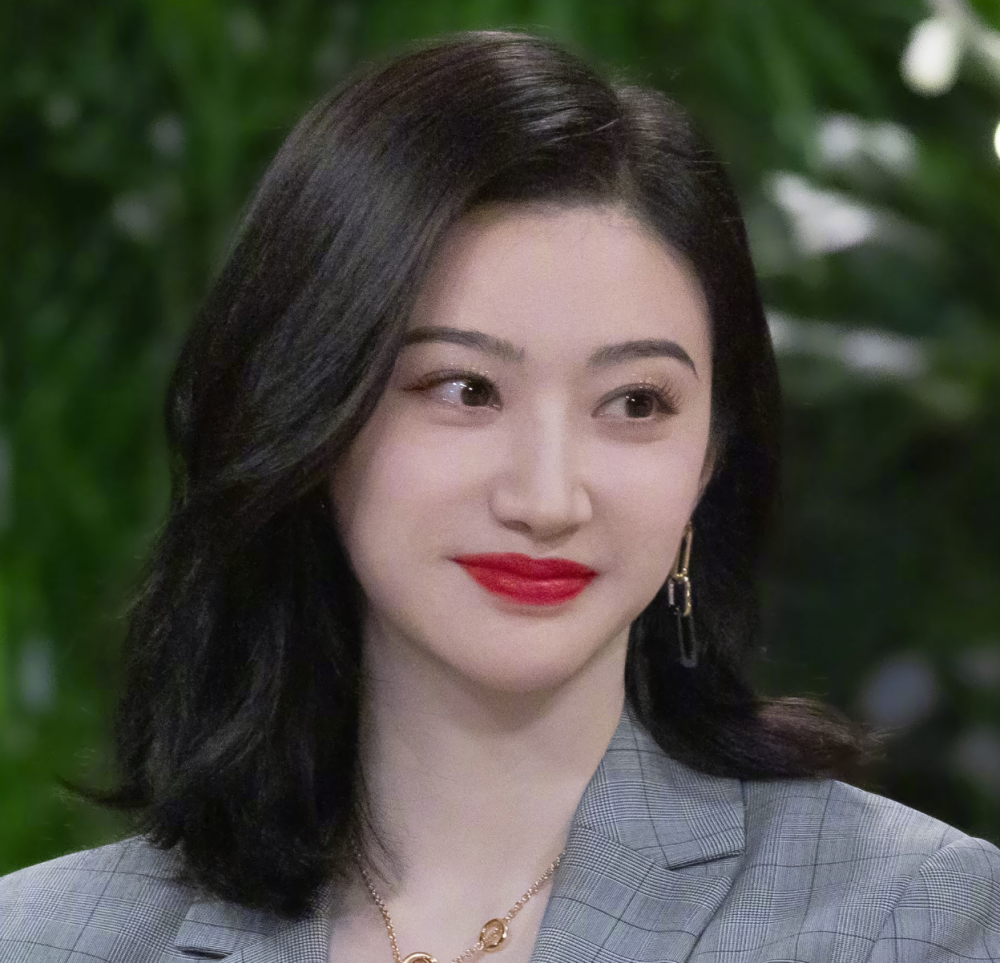 李微敖微博沦陷！网友质问其为何公布景甜姓名，本人点赞相关新闻