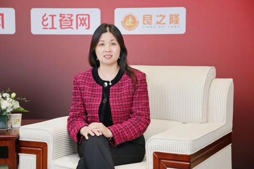 中金公司董事总经理杨素兰：智能化是未来消费大趋势_腾讯新闻