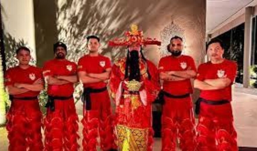 共同申遗！舞狮团在马来西亚文化输出，刻在华人DNA里的仪式感_腾讯新闻