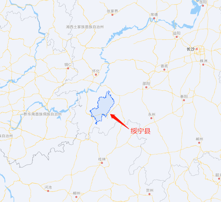 男校長公開穿裙子化濃妝：我在拯救男性600313ST中農(nóng)