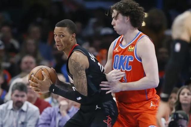 霸气火箭狂轰10连胜勇士瑟瑟发抖先进季后赛再冲总冠军