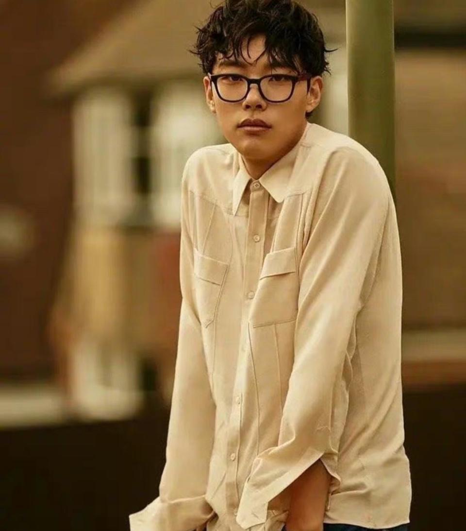 柳俊烈韩素希公开恋情两周后分手,女方最新动态引热议