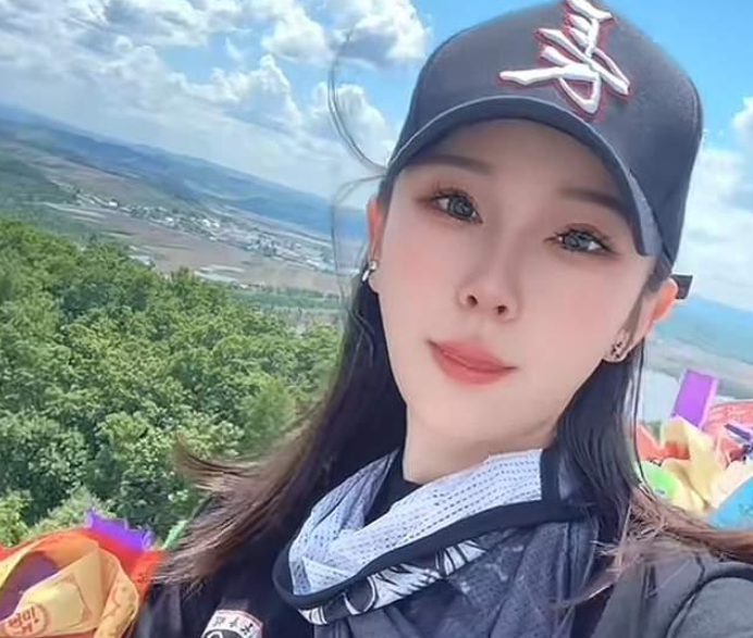 知名机车网红因车祸离世，35岁单身哈雷女骑手，一个疏忽导致身亡