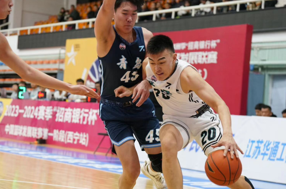 青岛陈俊杰(山东青岛李俊杰)
