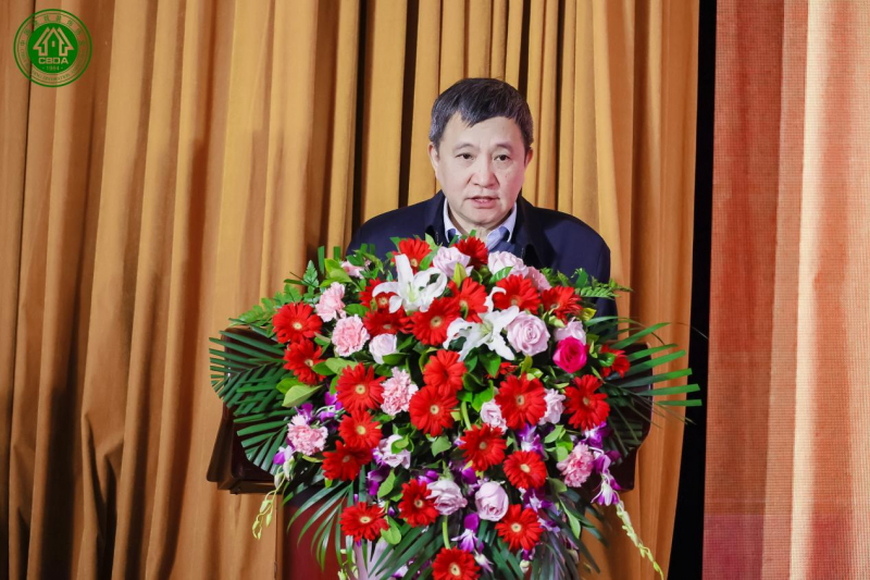 公司党委副书记,总经理赵维勇,中国建筑装饰协会副会长兼副秘书长单波