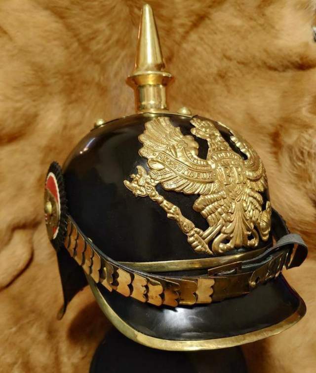 盘点世界十种具有个性的是制式军帽