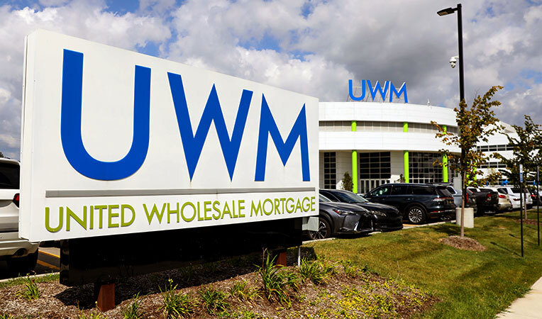 nba人物志 | 太阳骑士成为死对头,美国放贷界两大佬