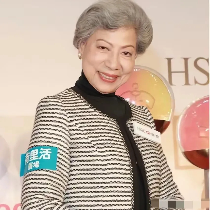 现年91岁的资深演员罗兰,可以说是香港演艺圈的常青树之一