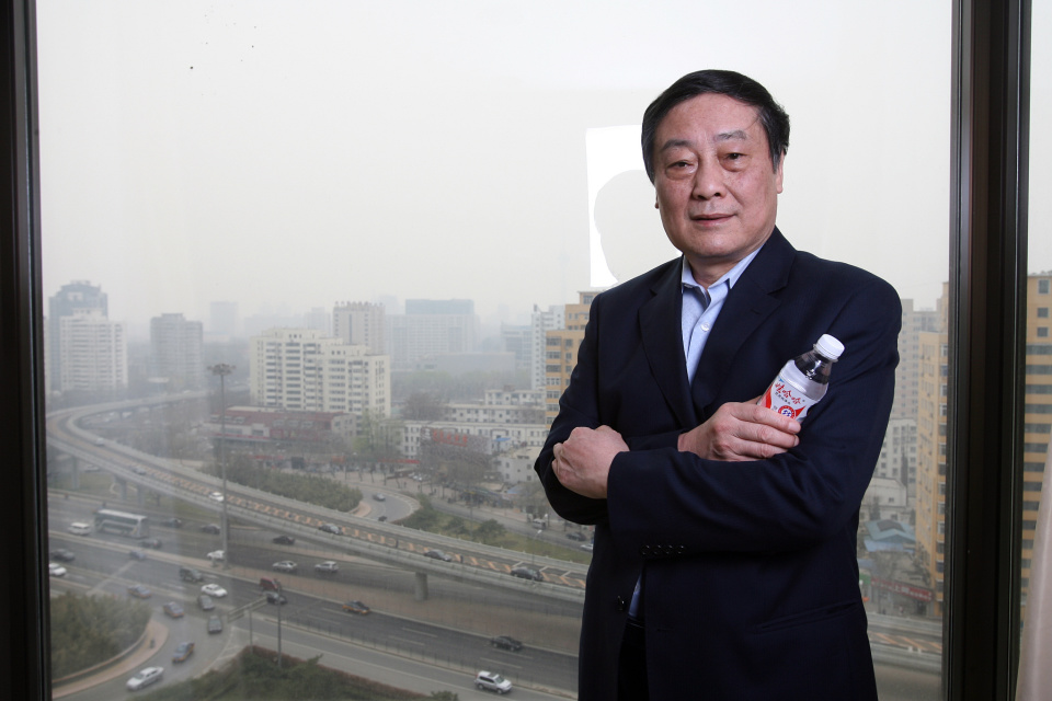 宗庆后走了,留下四个启示_腾讯新闻