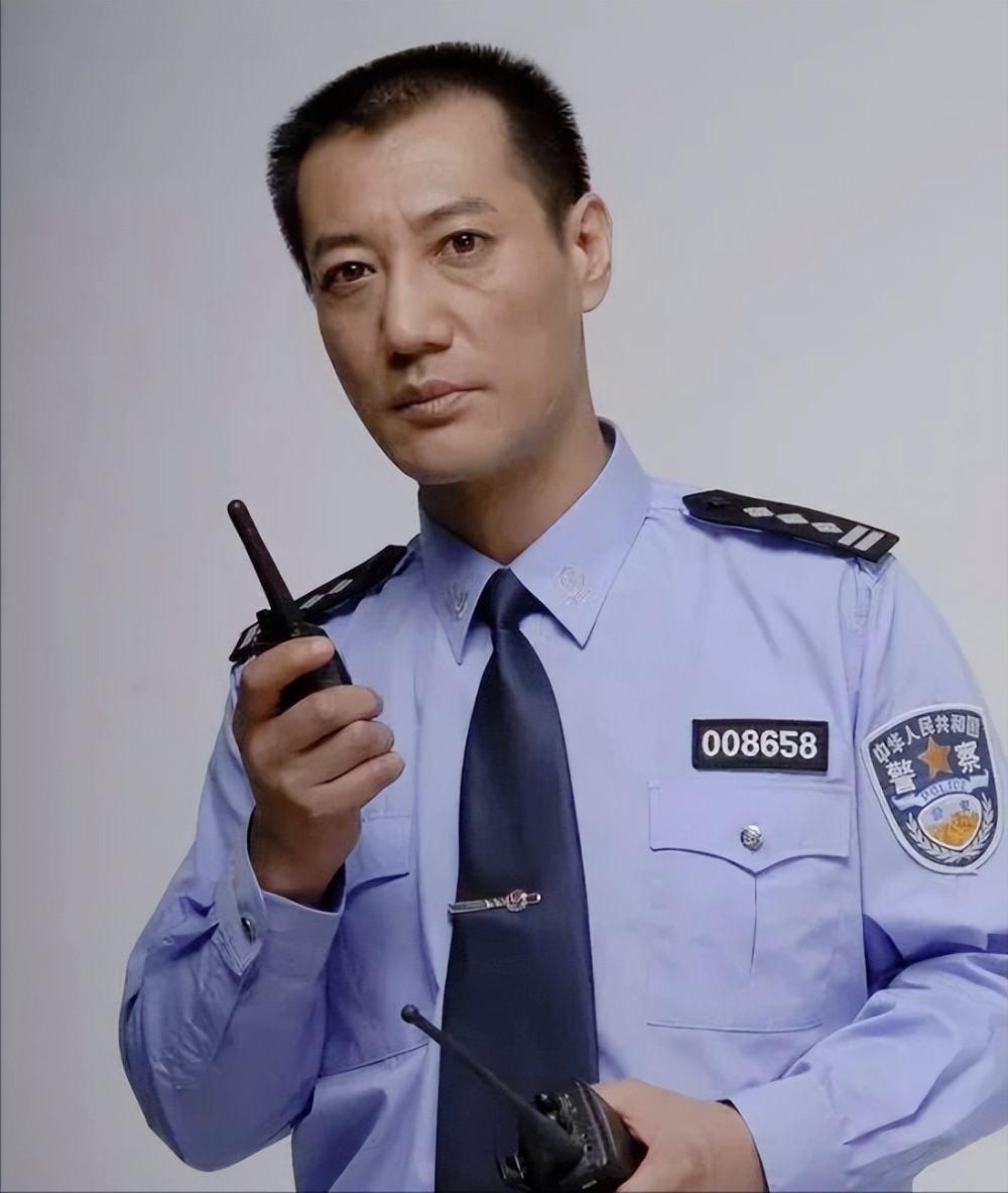 演员英壮:父亲是清华研究生,他北大毕业,为何儿子不想当演员?