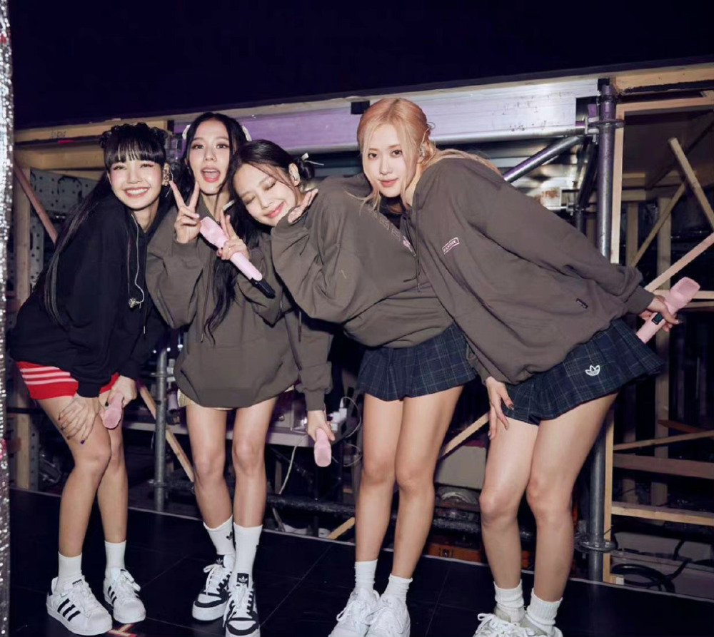 blackpink智秀solo预告照惊艳,kara妮可同一天新曲回归_腾讯新闻