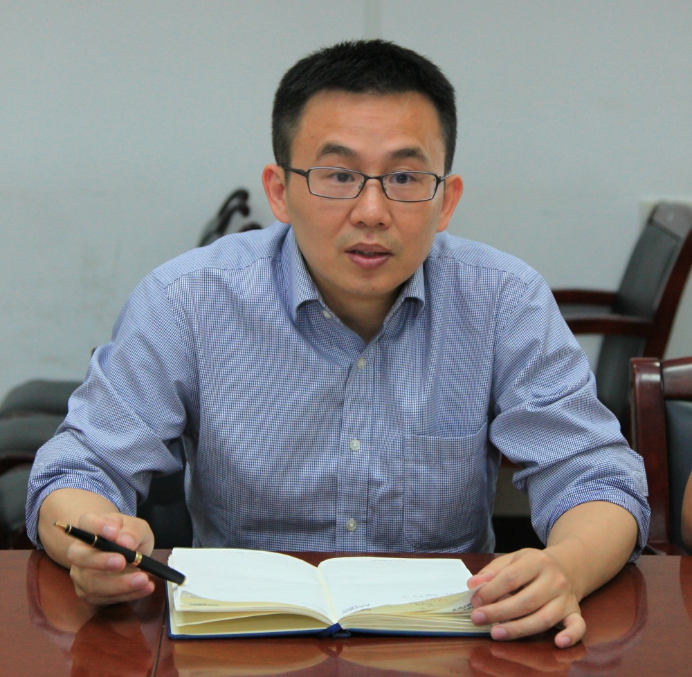 公开资料显示,周荣斌,男,1980年5月出生,籍贯湖南衡阳,研究生学历