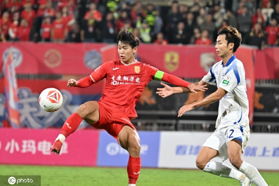 冲超踩刹车？中甲：重庆铜梁龙0-0石家庄功夫 裁判多次判罚引争议