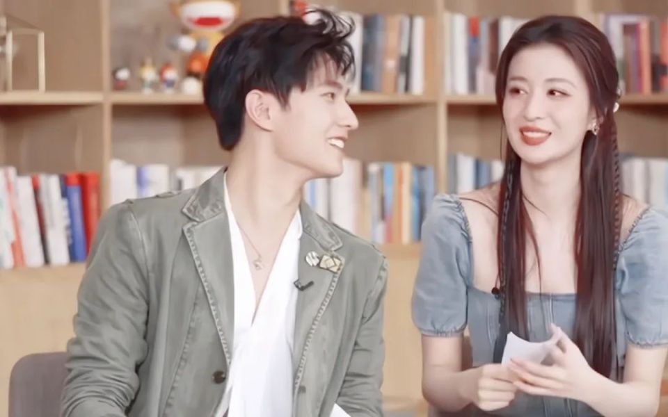 疑似乔欣助理发文,揭露乔欣杨洋分手原因,男方与张天爱藕断丝连