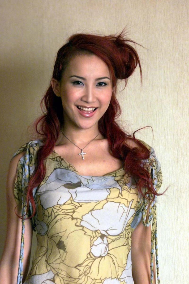 曾自称女战士李玟这次却没能战胜病魔