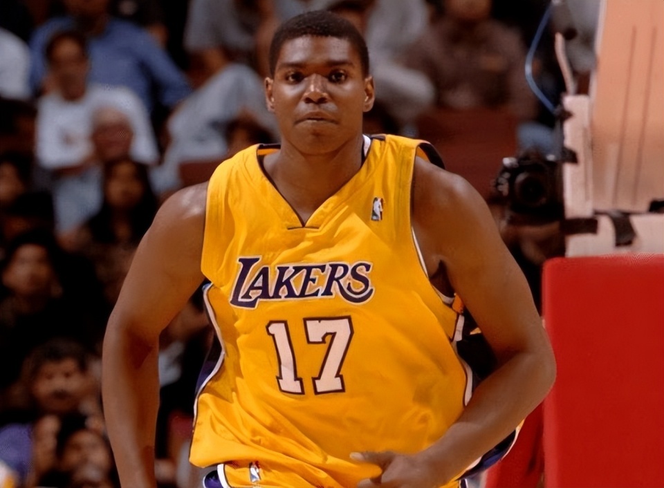 不思进取!盘点nba史上最浪费天赋的6名球员,其中3人均为状元