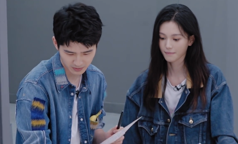 刘昊然凭一档综艺,竟重获"少年感",网友却磕起他和女嘉宾的cp