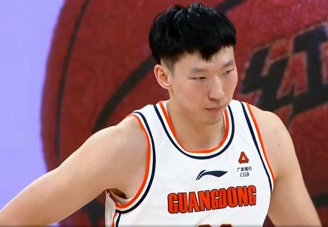 广东vs深圳前瞻广东德比第二回合周鹏再战旧主冲4连胜