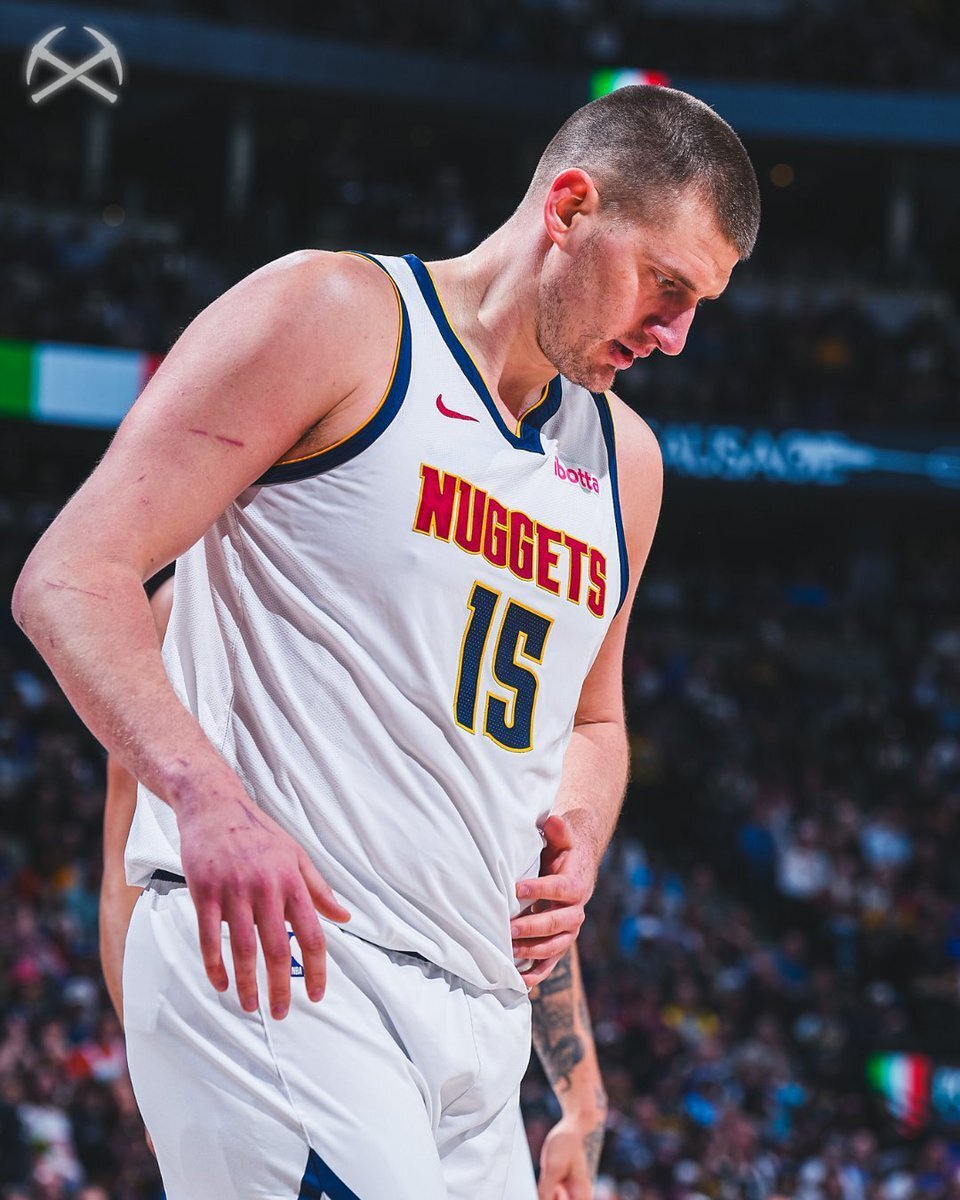 约基奇30 14 11一战刷6纪录 中神仙球 全场高喊mvp