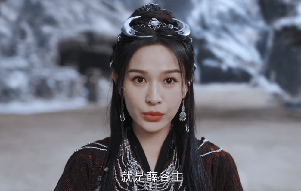 七夜雪　他 演完《云之羽》演《七夜雪》，她挑战蛇蝎美人太惊艳，差点没认出