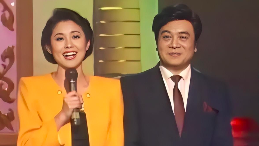主持春晚12年赵忠祥从未有过失误母亲和妻子成为他永远的愧疚