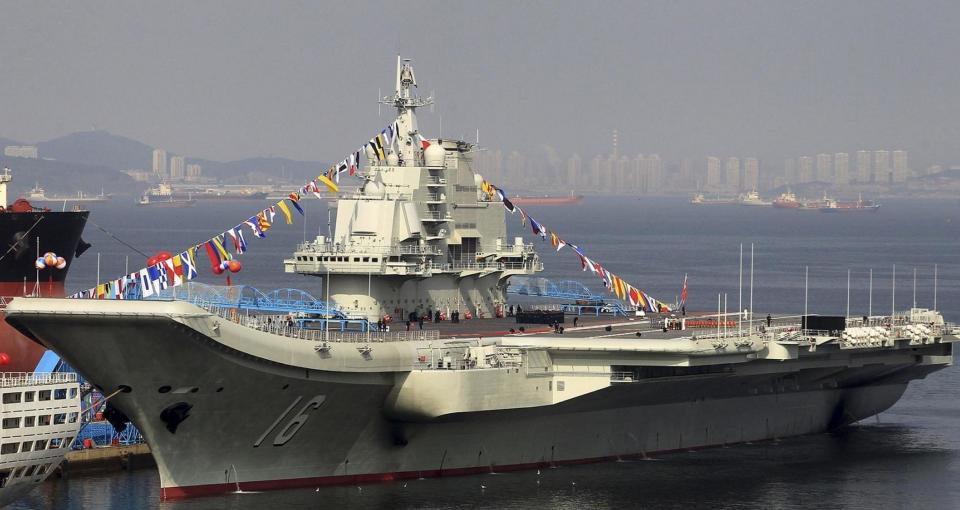 事实上辽宁舰并非是完全由中国自主研制的一款航母,其前身是前苏联