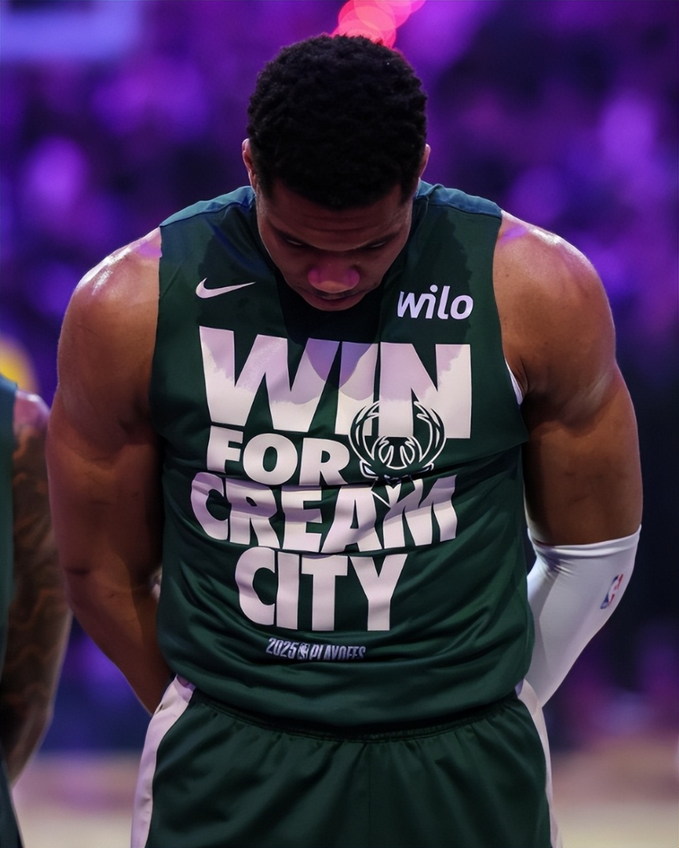 字母哥ins发布神秘动态球迷热议纷纷