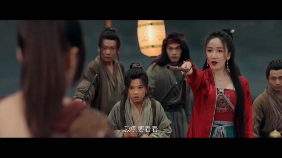 周淮安和金镶玉曾经想要护送邱莫言逃走,结果遭到东厂番子的包围,最终