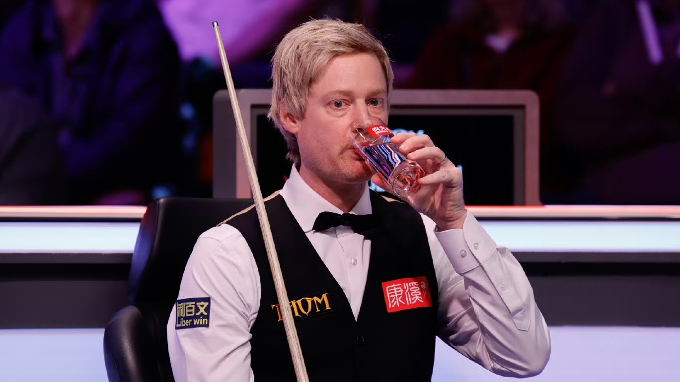 羅伯遜：克魯斯堡已經落後了30年，看好世錦賽搬去沙特而非中國