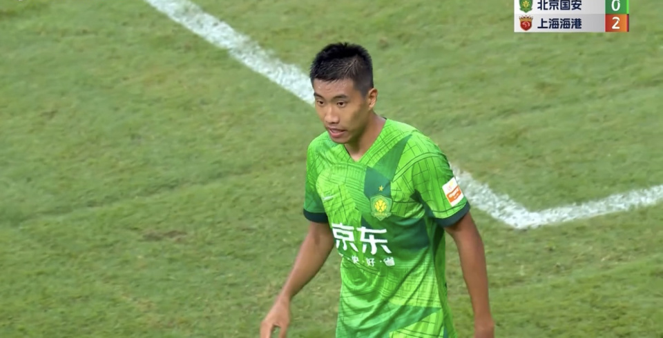 内援第三签国安引进20岁中甲后卫柏杨保住主力中场外援加速