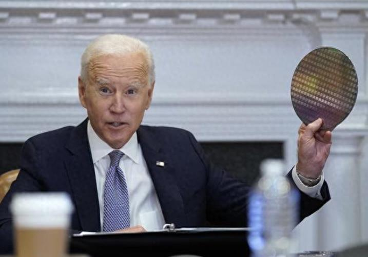 美国还是对中国下手了拜登对中国车不满商务部长称会随时熄火